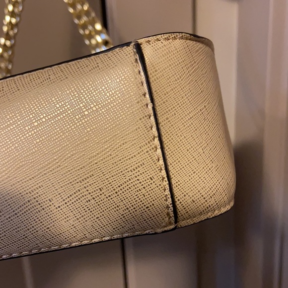River Island handbag with gold hardware - Picture 9 of 17